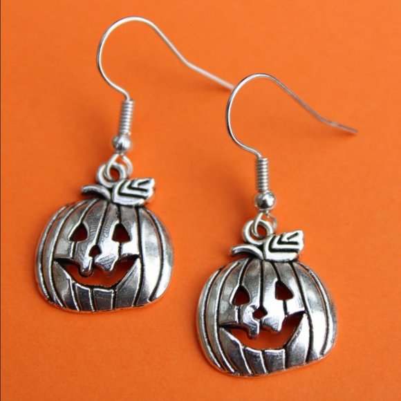 Silver Jack-o-Lantern Pumpkin Halloween Earrings Set - Autumn, Fall, Great‎ Gift - Picture 1 of 4